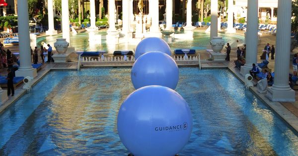 Airstar Aquastar Lighting Balloon