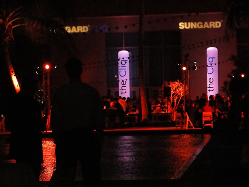 Airstar Cylinder Lighting Balloon