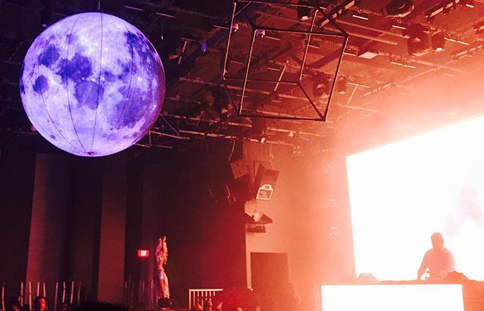 Airstar Lunix Lighting Balloon