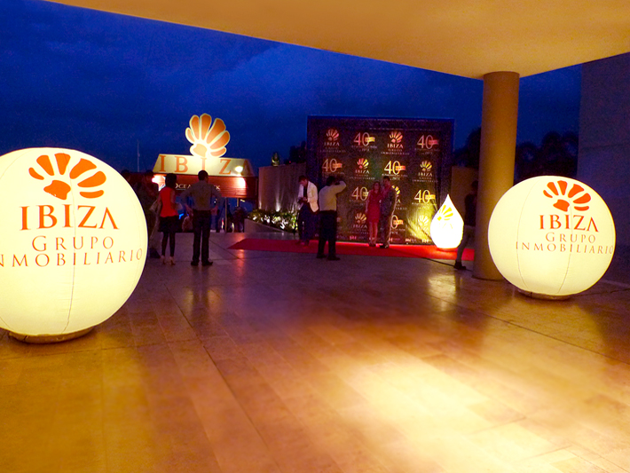 Airstar Moon Lighting Balloon